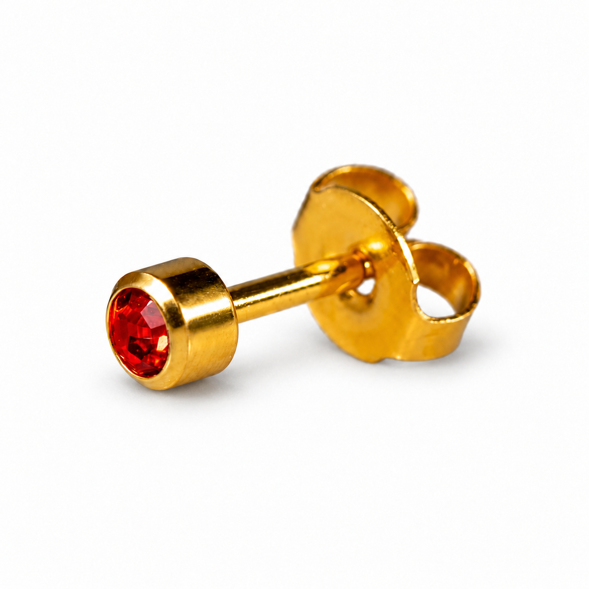 Caflon Rubinas 4mm stud tipo auskarai su raudonu akmenėliu, paauksuoti