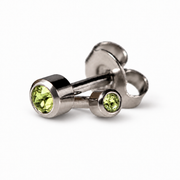 Caflon Mini Peridotas 3mm stud tipo auskarai su žaliu akmenėliu, nerūdijantis plienas